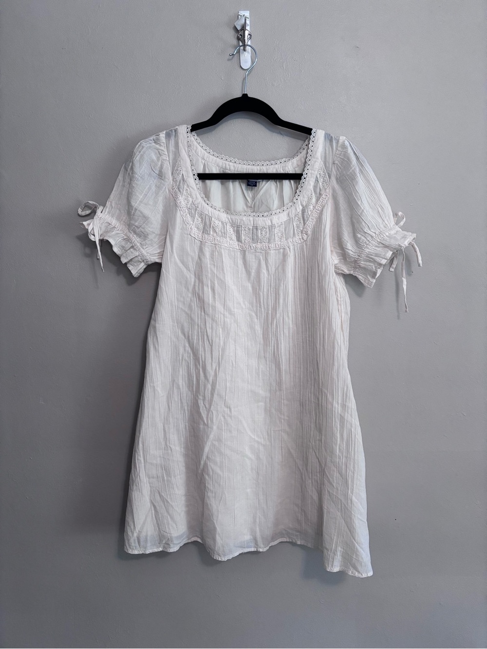 American Eagle Outfitters NWT Off White Dress